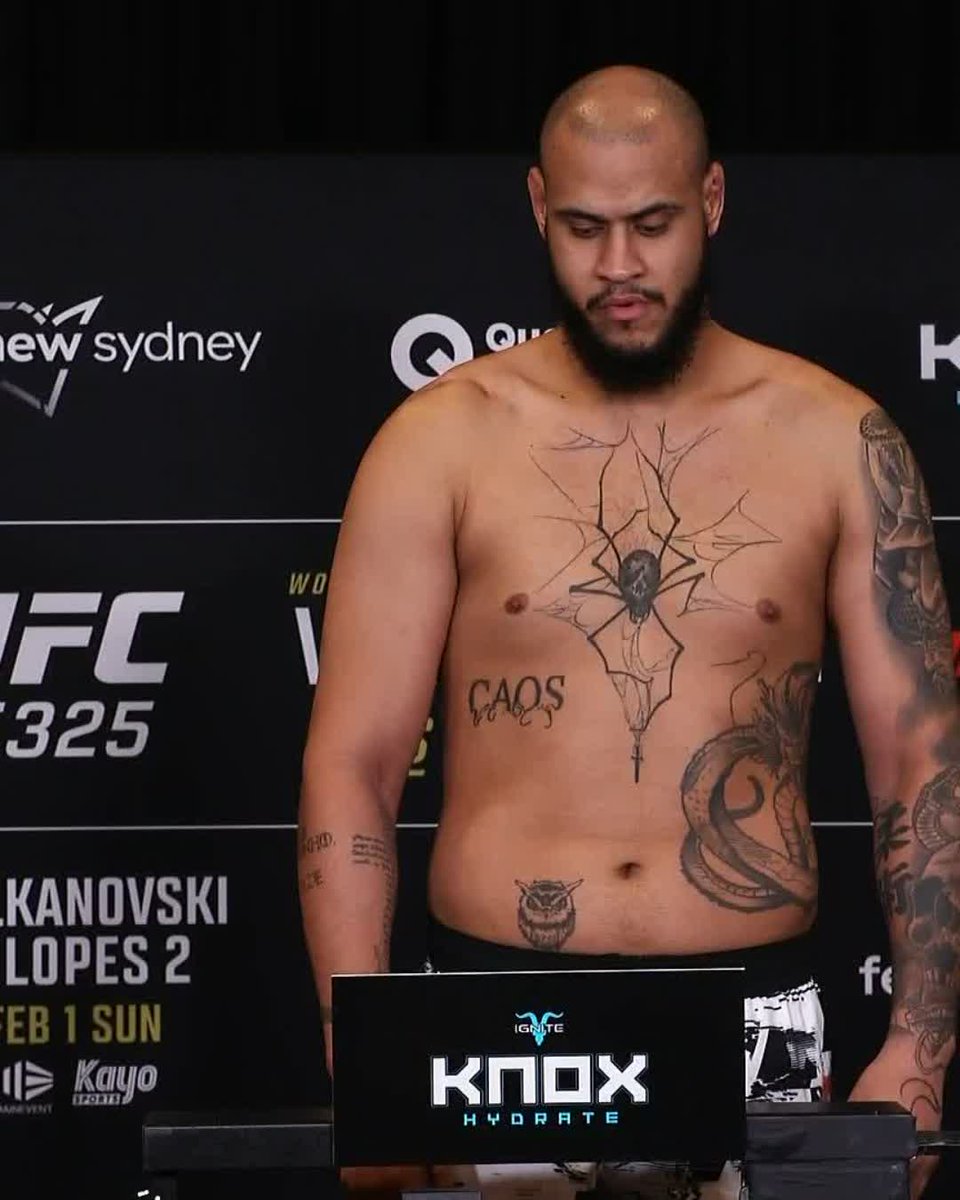Looking for a massive win this weekend! 🤩 Tallison Teixeira | 259lbs [ #UFC325 | JAN 31 | 9pmET on @ParamountPlus ]
