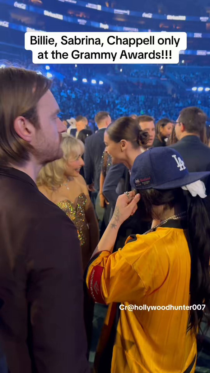 billie really meant it when she said she’s intimidated by pretty girls 😭