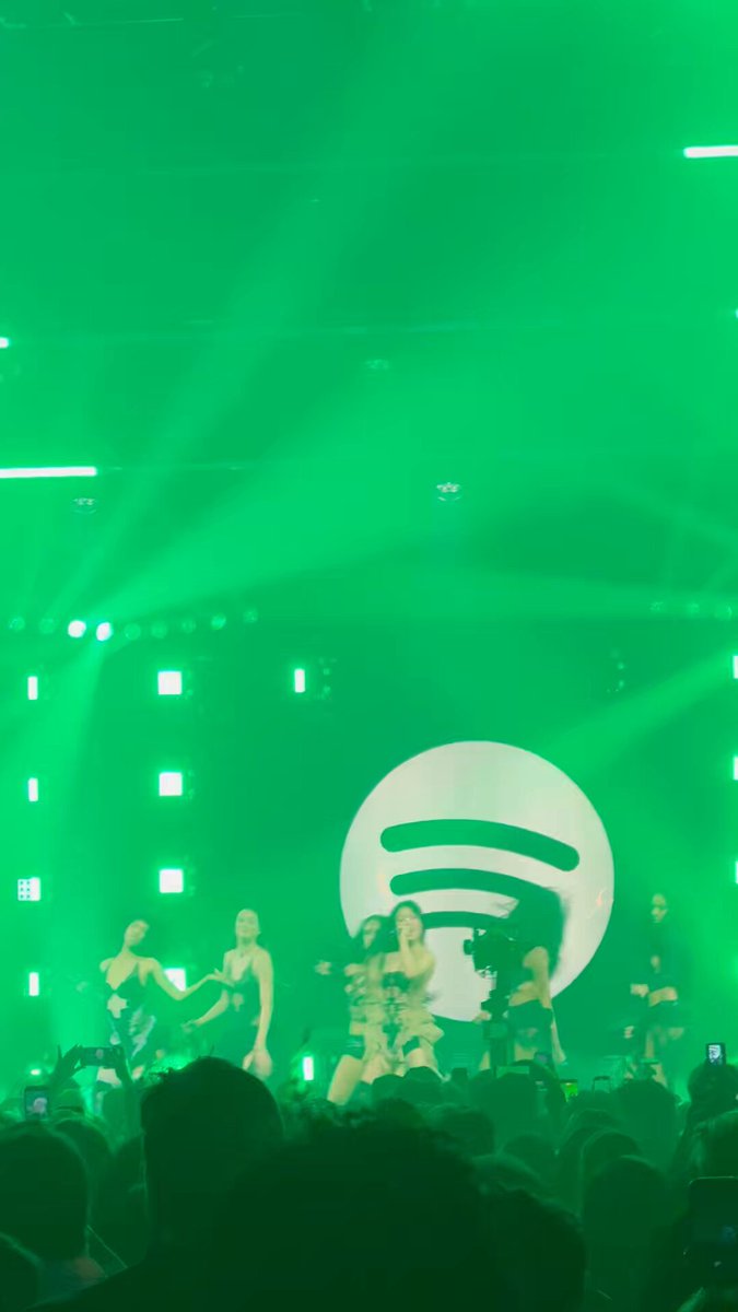 KATSEYE performing ‘Gnarly’ at Spotify’s Best New Artist Party.