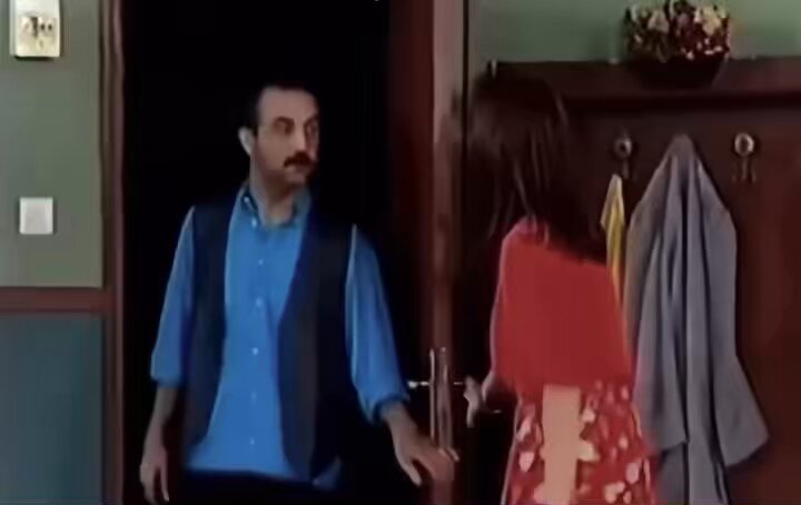 🎥 Bir Demet Tiyatro’nun son sahnesi.