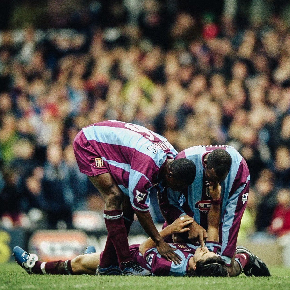 Benito Carbone's scored a hat-trick for Aston Villa in the FA Cup #OnThisDay in 2000 😍 #AVFC