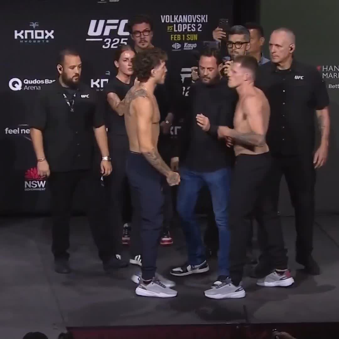 Aussie vs Aussie to kick off the main card! 🇦🇺 @QuillanSalkilld vs @Jamie_Mullarkey [ #UFC325 | LIVE JANUARY 31 at 9pmET on @ParamountPlus ]