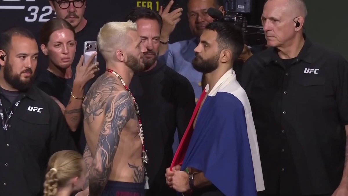 BENOÎT SAINT DENIS 🆚 DAN HOOKER LE DERNIER FACE À FACE AVANT LA GUERRE ⚔️🇫🇷 CA VA PÉTERRRRRR💥