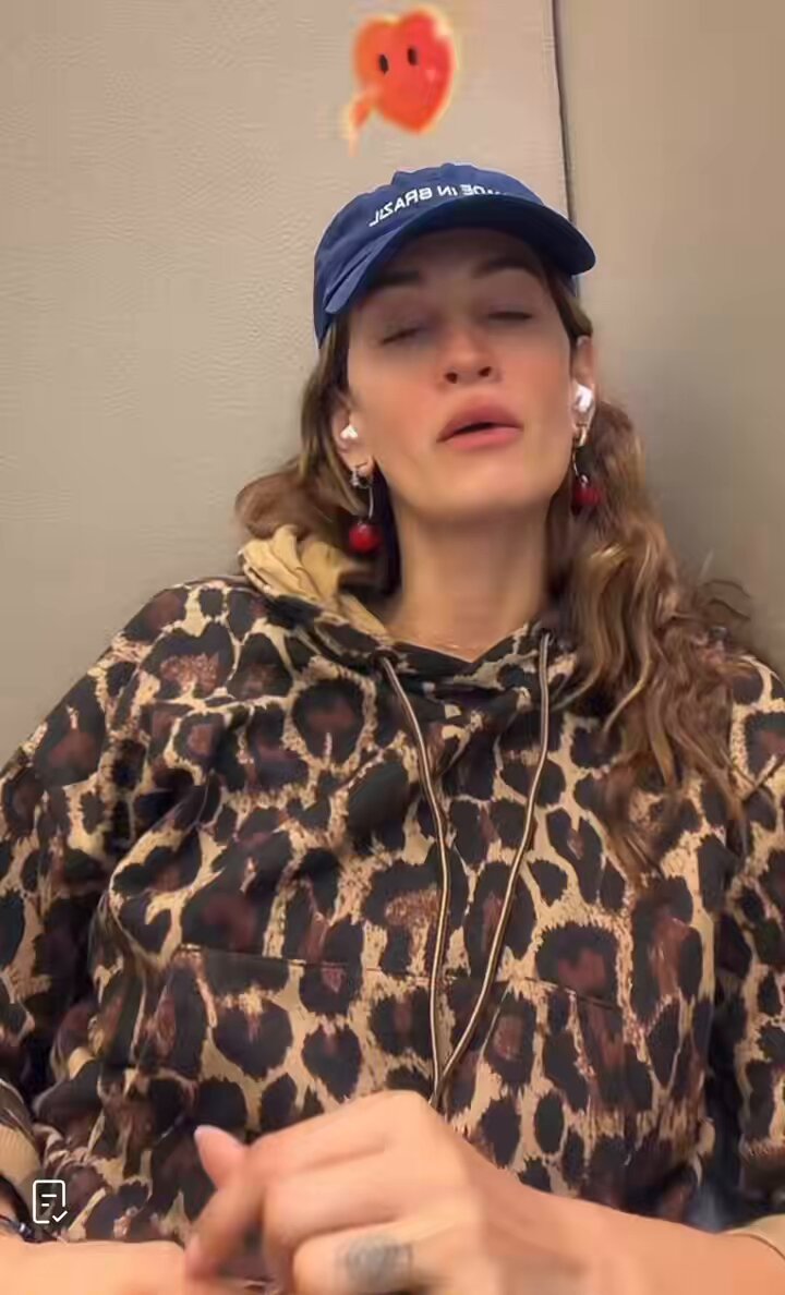 “Il bene si paga con il bene no con il male “ …ha detto tutto lei 😭❤️te sei speciale 😭😭ma sei per pochi e voi avete parlato troppo senza capire nulla come sempre 😔