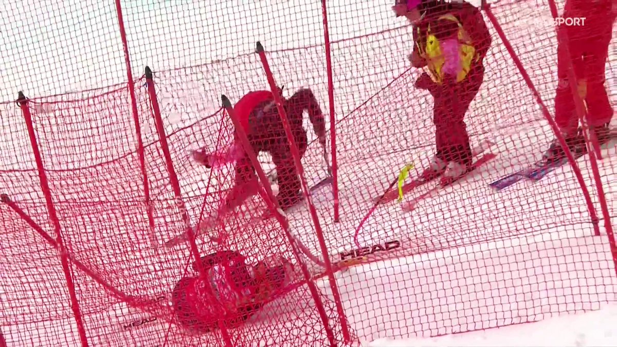 La lourde chute de Lindsey Vonn à Crans Montana ! Inquiétude pour l'Américaine à quelques jours des Jeux Olympiques...