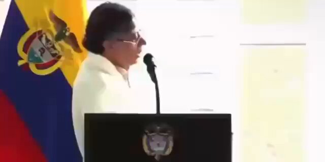 En las próximas horas interpondré una acción de tutela contra Gustavo Petro por vulnerar los derechos a la libertad religiosa, de cultos, libertad de conciencia y dignidad humana. El Presidente no puede utilizar su investidura para burlarse de la fe de millones de cristianos y católicos.