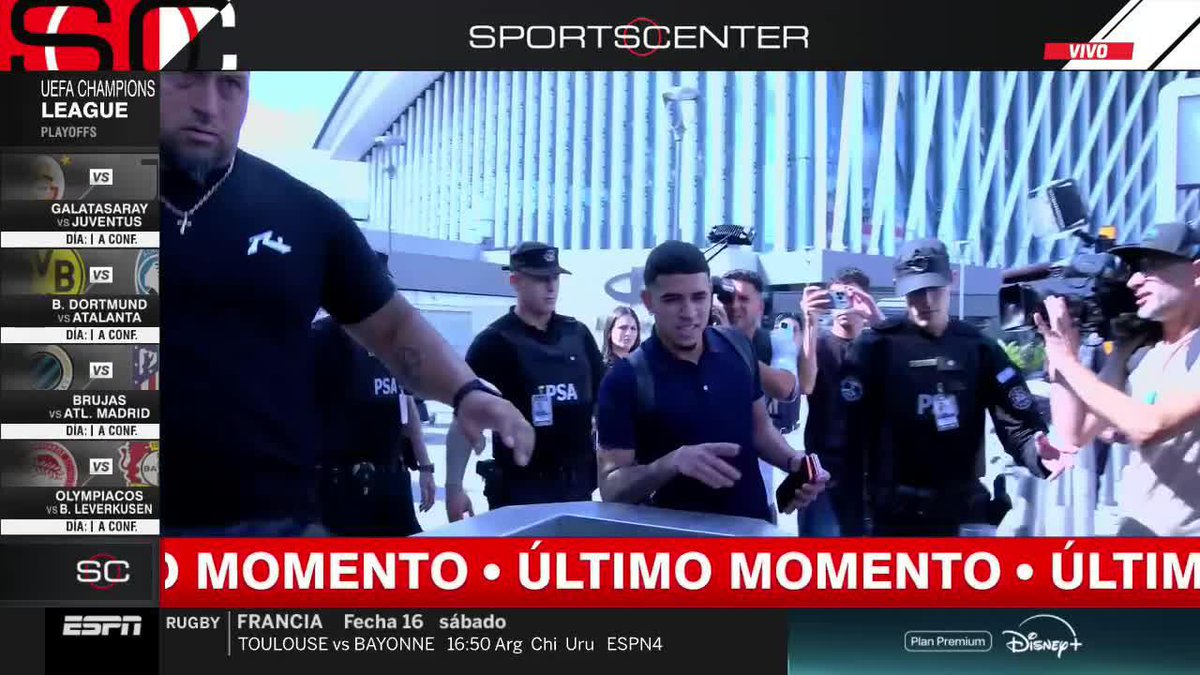 #AHORA - ¡¡ACOMPAÑADO POR LA ROCA, LLEGÓ KENDRY PÁEZ A ARGENTINA PARA FIRMAR CON RIVER!! ¡¡REFUERZO TOP PARA EL MUÑECO!! 📺 #SportsCenter | #DisneyPlus Plan Premium
