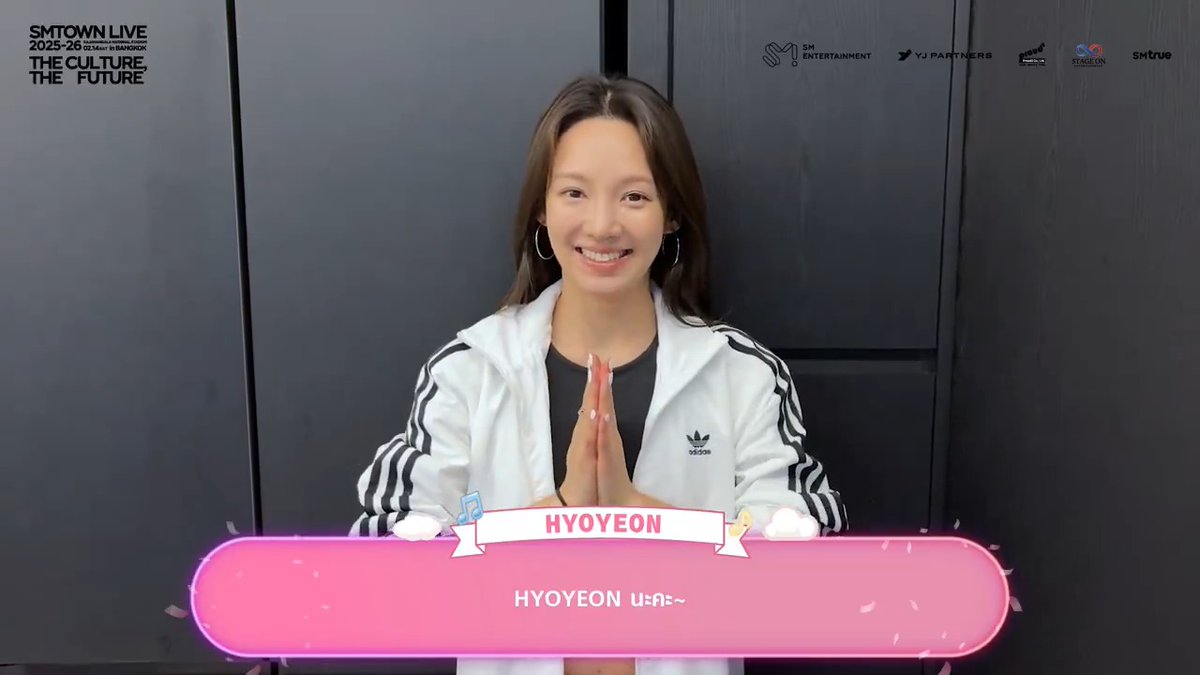 💌 #HYOYEON 〜〜 🩷 〜〜 PINK BLOOD 🇹🇭 ⠀⠀ ❝ ฉันเองก็เตรียมเวทีสุดพิเศษไว้เพื่อแฟน ๆ ชาวไทยเช่นกันค่ะ อยากให้ทุกคนตั้งตารอเยอะ ๆ และมาหากันนะคะ 🌹 แถมวันนั้นยังตรงกับวาเลนไทน์พอดี เท่ากับว่าเราจะได้ใช้วันวาเลนไทน์ร่วมกันด้วยนะคะ ❞ ⠀⠀⠀ ความโรแมนติกที่ใช่... กับศิลปินที่คุณรัก HYOYEON 💕 งานนี้ยิ่งพลาดไม่ได้~ซื้อบัตรได้แล้ววันนี้ที่ 7-Eleven ใกล้บ้านทุกสาขาทั่วประเทศ และเว็บไซต์ ⠀⠀ 𝗦𝗠𝗧𝗢𝗪𝗡 𝗟𝗜𝗩𝗘 𝟮𝟬𝟮𝟱-𝟮𝟲 [𝗧𝗛𝗘 𝗖𝗨𝗟𝗧𝗨𝗥𝗘, 𝗧𝗛𝗘 𝗙𝗨𝗧𝗨𝗥𝗘] 𝗶𝗻 𝗕𝗔𝗡𝗚𝗞𝗢𝗞 ⠀⠀ 💗 𝟭𝟰 กุมภาพันธ์ 𝟮𝟬𝟮𝟲 (เสาร์) ⠀⠀ 🕕 เวลาแสดง 𝟭𝟴:𝟬𝟬 น. ⠀⠀ 🏟️ ราชมังคลากีฬาสถาน ⠀⠀⠀ 🎤 HYOYEON (Girls' Generation) / MINHO (SHINee) / EXO / Red Velvet (IRENE & SEULGI & JOY) / NCT 127 / NCT DREAM / WayV / aespa / RIIZE / NCT WISH / Hearts2Hearts / XngHan&Xoul / SMTR25 ⠀⠀ __________ ⠀⠀ 💝 รายละเอียดผังที่นั่ง และสิทธิประโยชน์สำหรับผู้ซื้อบัตร : ⠀ ⠀⠀ ⠀⠀ ⠀⠀*ผู้ซื้อบัตรทุกท่านจะได้รับ OFFICIAL POSTER จำนวน 1 แผ่น ⠀⠀⠀ __________ ⠀⠀ 🎟️ วิธีซื้อบัตร : ⠀ ⠀⠀ ⠀⠀ __________ ⠀ 📨📲 สอบถามเพิ่มเติม เรื่อง การซื้อบัตรการแสดง : ติดต่อ Counter Service ผ่านช่องทางต่าง ๆ ดังนี้ ⠀ ⠀⠀Email : support@allticket.com ⠀⠀Line : Counter Service ⠀⠀ __________ ⠀ #SMTOWN #SM_30thAnniversary #SMTOWN2025_26 Girls' Generation #SMTOWNLIVE2025_26_BANGKOK #SMENTERTAINMENT #YJPARTNERS #SMTrue #SMTOWN_LIVE #SMCU