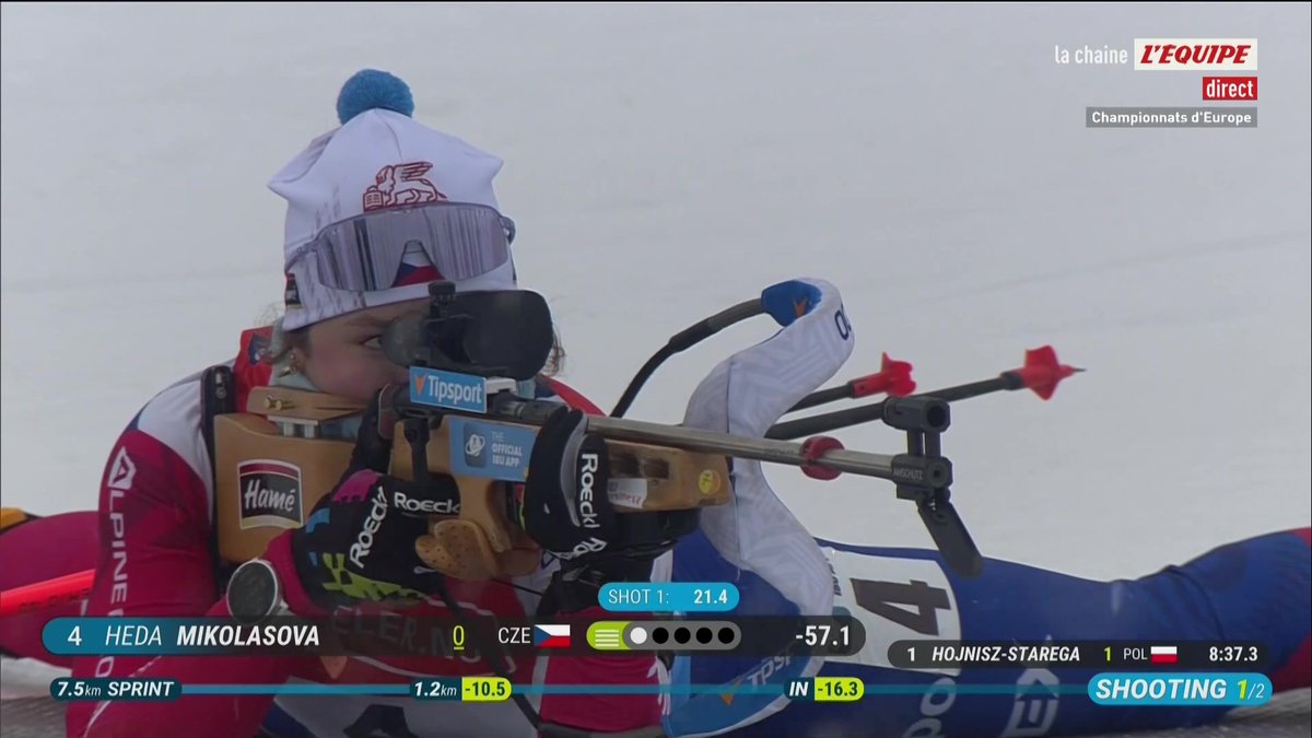 🇫🇷​ Superbe tir de Celia Henaff, qui prend la tête de la course ! Le direct : #lequipeBIATHLON