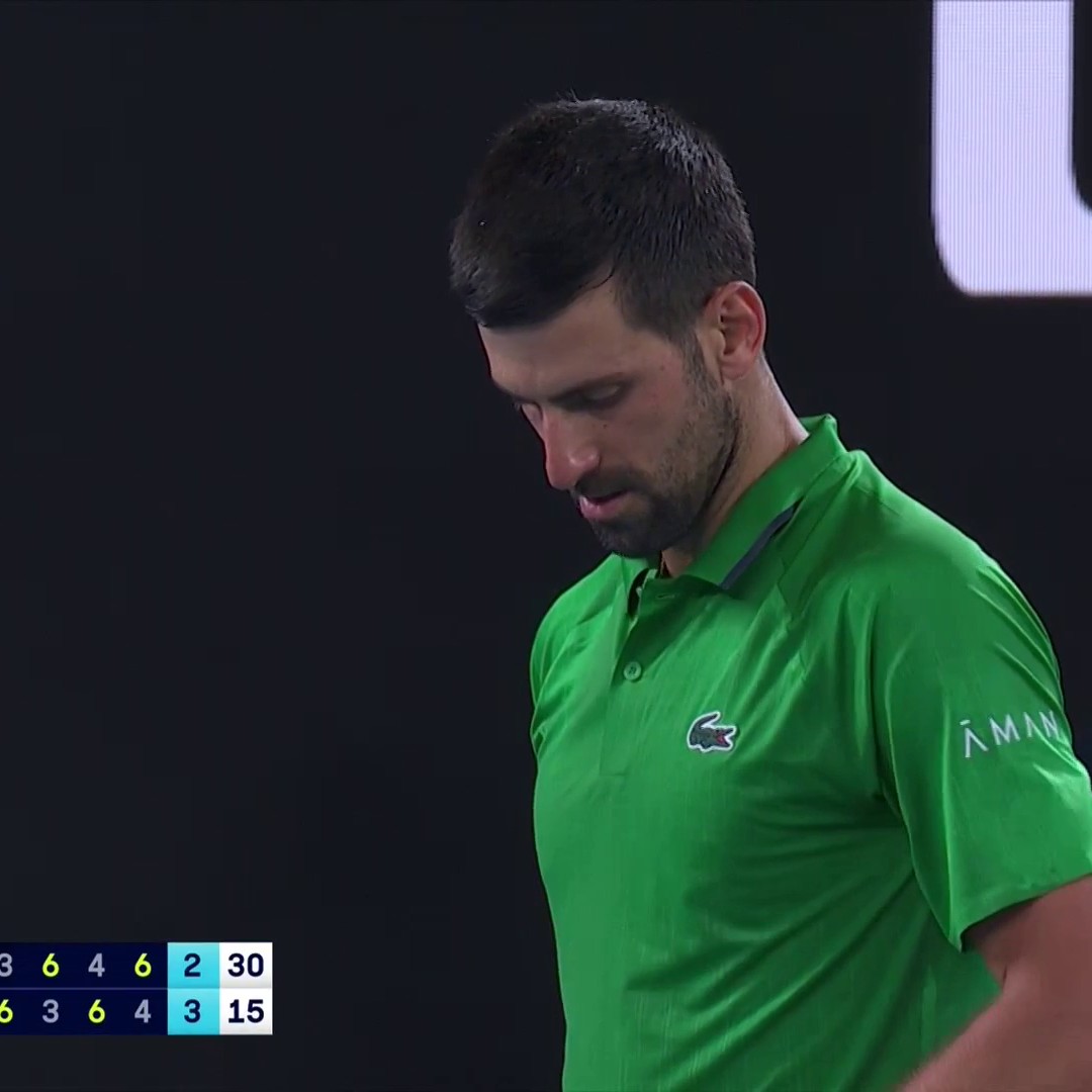 🤯 WOULD YOU BELIEVE IT!? 🤯 The Melbourne crowd are chanting Novak Djokovic's name on repeat 🔁