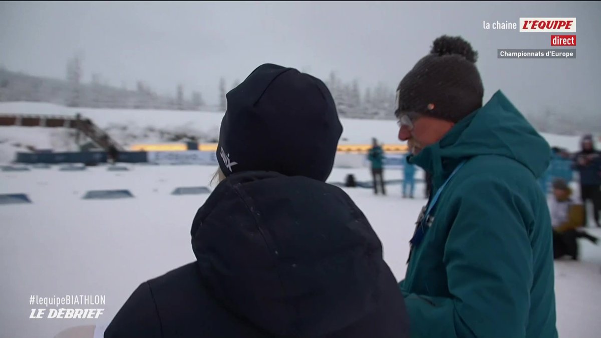 Le podium 100% français du sprint femmes aux Championnats d'Europe : 🥇🇫🇷 G. Guigonnat 🥈🇫🇷 C. Henaff 🥉🇫🇷 S. Chauveau Et une quatrième place pour Amandine Mengin ! #lequipeBIATHLON