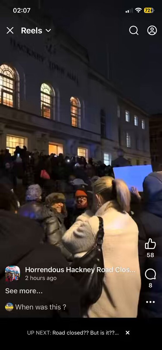 Protesters surround Hackney Town Hall chanting "open our roads" and force halt to meeting "Since Hackney Council road closures &amp; LTNs, residents report longer journeys, reduced access, displaced traffic, daily disruption to work &amp; family life" - resident