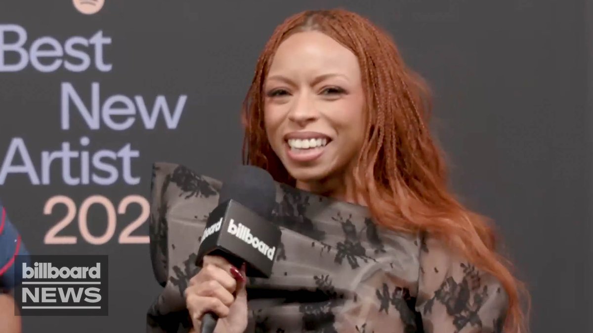 .ravyn lenae is supporting all the Grammys best new artist nominees. 👏 She chats with Billboard News about opening for Sabrina Carpenter and artists "putting in the work" — and has a moment with KATSEYE — at Spotify's Best New Artist party.
