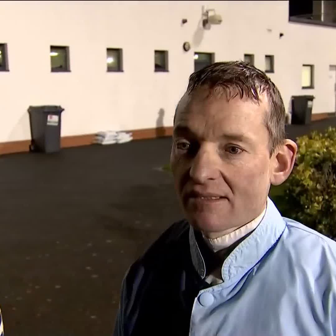 First winner in 1988 - Seamie Heffernan still riding winners in 2026! 👏 Dundalk Stadium