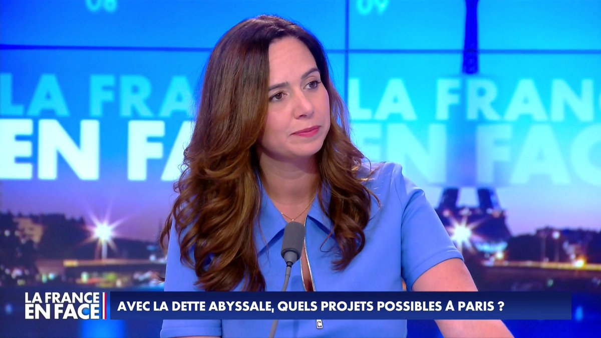 «Ce voile symbolise la soumission de la femme, non pas seulement à Dieu, mais à l'homme qui voile sa femme» : Sarah Knafo, candidate à la mairie de Paris, réagit au port du voile, dans #FaceALaFrance