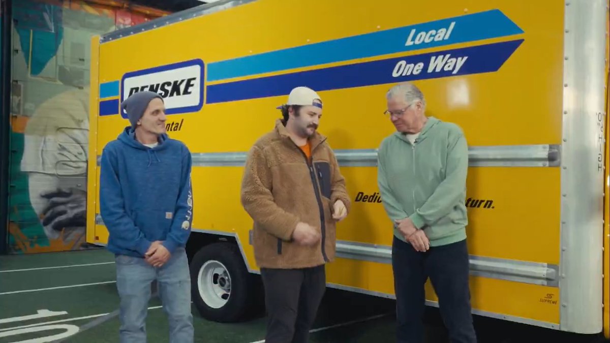 All packed up and ready to head out to San Francisco with Penske Transportation Solutions – so you know Dan had to call in reinforcements. #PARTNER