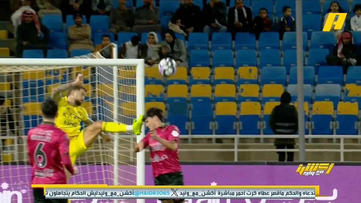 سمير عثمان: - د 22 قرار صحيح بعدم طرد لاعب النصر - د 50 لاعب النصر قام بإخلال توازن لاعب الخلود - د 70 طرد لاعب الخلود يجب أن يكون بالانذار الثاني وليست الحمراء المباشرة - د 83 احتساب ضربة جزاء صحيحة للنصر محمد فودة: يجب إنذار ساديو ماني في الدقيقة 56 #النصر_الخلود مجاناً على MBC شاهد برنامج #أكشن_مع_وليد يومياً الساعة 11:00 مساءً بتوقيت السعودية على #MBCAction لمتابعة البث المباشر