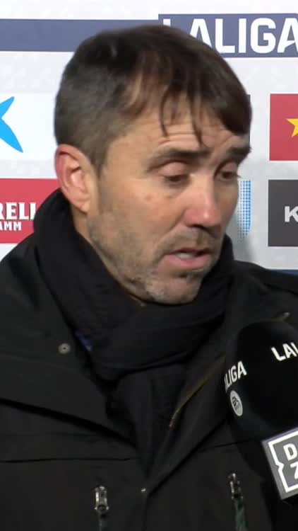 🗣️ "Veníamos haciendo muy buenos partidos El fútbol,a la larga, paga" La alegría del Chacho Coudet por un tirunfo muy importante para el @alaves ⚪🔵 #LALIGAenDAZN ⚽