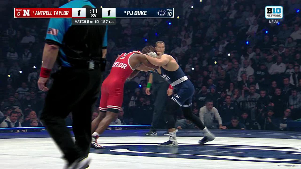 The Champ comes out on top 😤 Trelly hands Duke his first loss of the season.