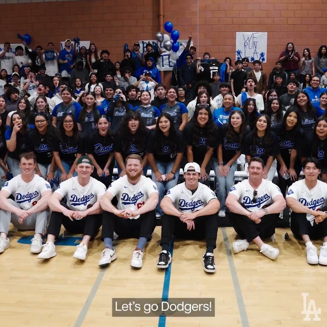 For the final day of the #DodgersLoveLA Community Tour, Dodger players stopped by El Rancho High School in Pico Rivera for a special pep rally. They participated in games with the students and closed out the rally by giving everyone in attendance tickets to a game.