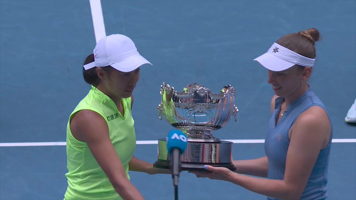 No, for real, Mertens/Zhang are too wholesome right now 🫶