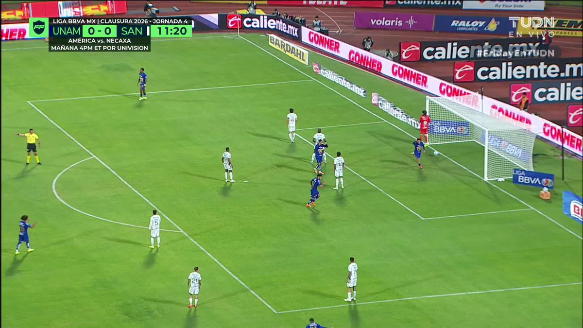 ¡La ley del ex! Jordan Carrillo hace un golazo, le festeja a Santos y Pumas ya lo gana