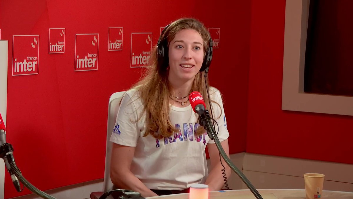 "Être maman et athlète, c'est possible", affirme la snowboardeuse Chloé Trespeuch, porte-drapeau de la délégation française aux JO d'hiver 2026