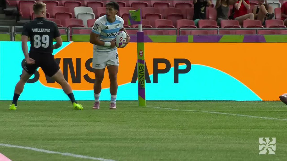 ¡Eliseo Morales y un try de todo el equipo! ➕ Mirá el mejor rugby en Disney+ Plan Premium.