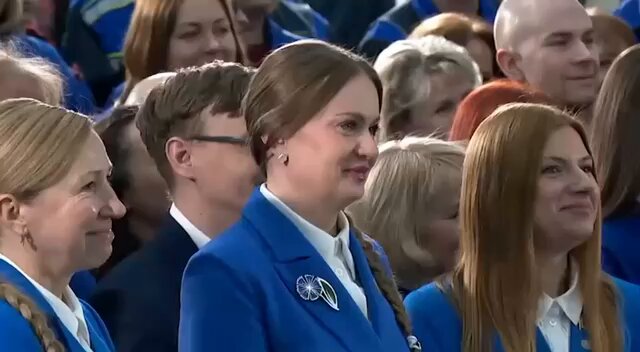 😂 Lukashenko: "You want to be beautiful so much. You spread all sorts of filth on your face, and somewhere else on your body... I understand that, I know it. The best way to be beautiful is to take a shovel and shovel snow. Believe me, that's the best way!"