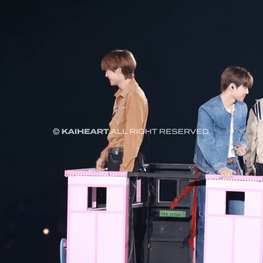 260131 SMTOWN FUKUOKA 나비소녀 #KAI #카이 #종인 #엑소카이 EXO