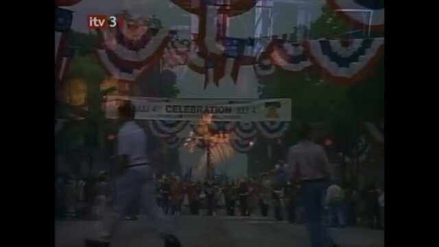 38 years ago tonight, January. 31, 1988, “The Wonder Years” premiered on ABC after Super Bowl XXII. The coming‑of‑age comedy ran 6 seasons and delivered 115 episodes. And that final scene in the series finale, “Independence Day” (May 12, 1993)… still hits like a ton of bricks.