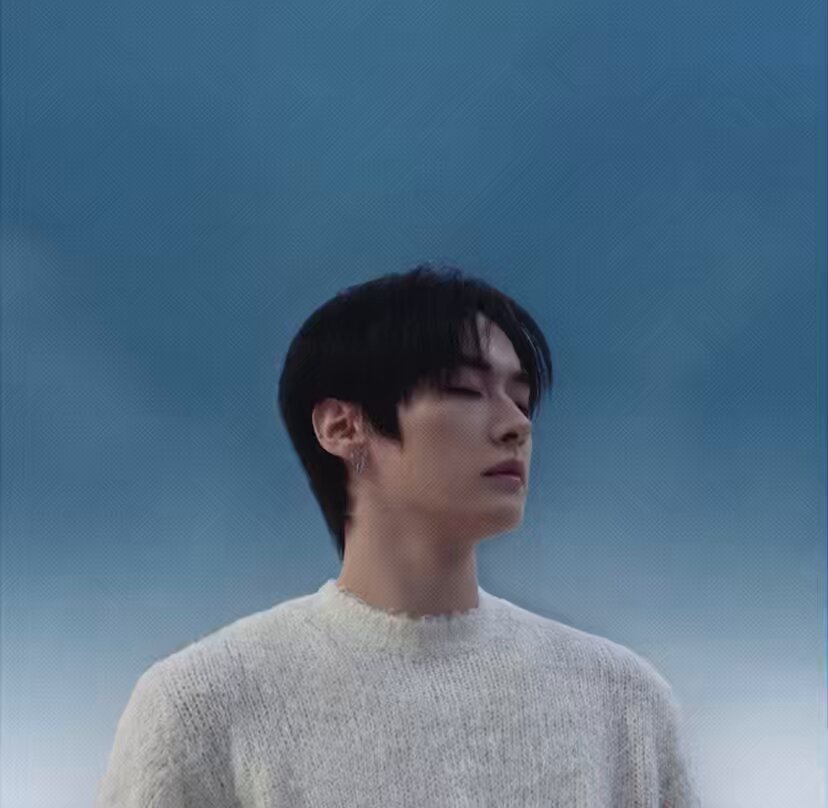 Lee Know’s voice and his amazing tone 🥹❤️ “wherever you are, ill protect you with my voice” “You gave me something that shines bright”