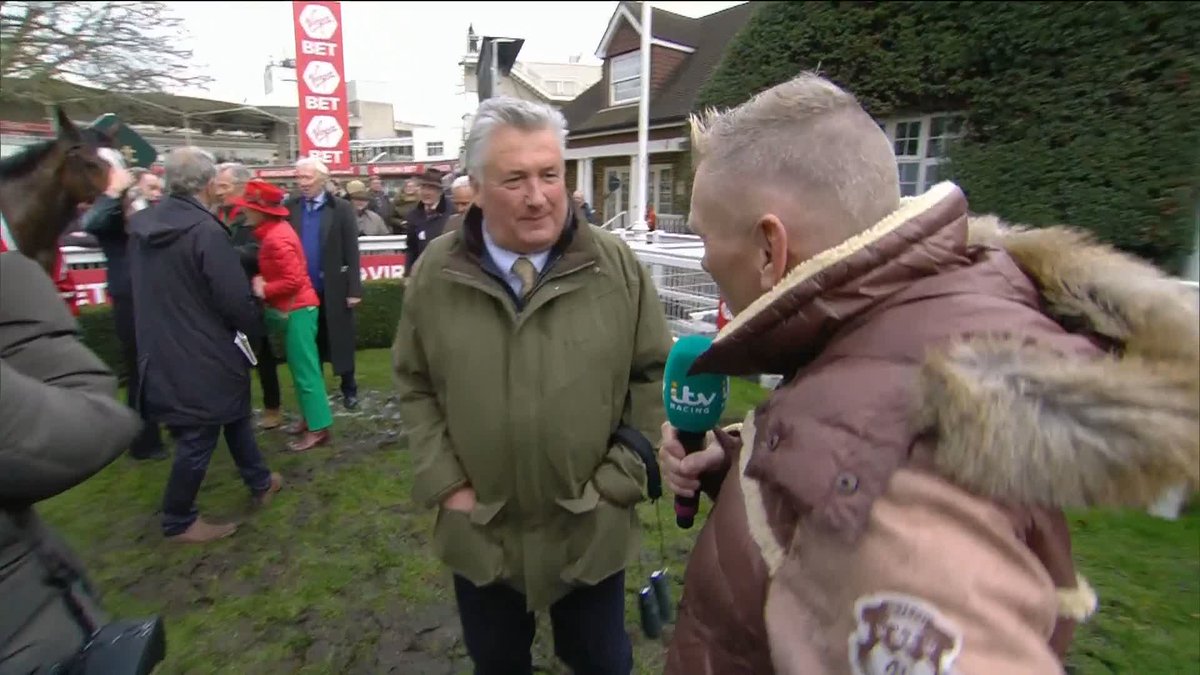 🗣️ "When the ground is good, it's a waste of time." Henri The Second LOVES the mud 😁 #ITVRacing | Paul Nicholls OBE | Matt Chapman