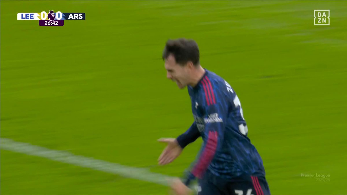 SI ES QUE ESTE TÍO HACE DE TODO. MARTÍN 'TIC-TAC' ZUBIMENDI ⏰🔥 Organiza, recupera y remata como un 9️⃣ #PremierLeagueDAZN ⚽🏴