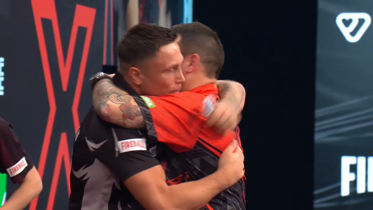 PRICE KO's CLAYTON! Gerwyn Price completes the comeback! The former World Champion overturns a two-set deficit to eliminate his World Cup partner Jonny Clayton! 📺 #WinmauWorldMasters | R2