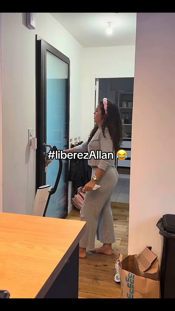 Libérez Allan, ça se voit qu’il est à bout 😂😂😂