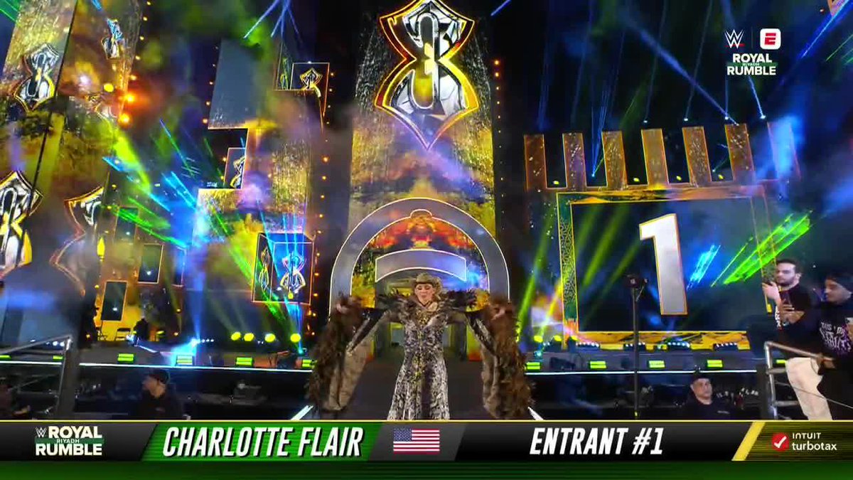 All this talk about Cody Rhodes winning three times … what about Charlotte? 👀 She could become the first woman to win the #RoyalRumble three times. WOOOOO❗️ — ᴀʀᴅᴀ Öᴄᴀʟ
