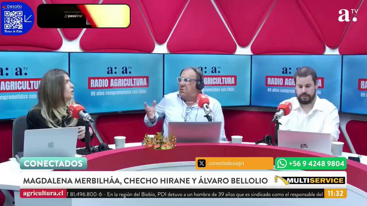📢 Magdalena Merbilhaa Magdalena Merbilhaa se hace un queque con la travesti Emilia Schneider "Linda, no eres mujer" por ataque a la nueva Ministerio de la Mujer y la Equidad de Género Judith Marín.