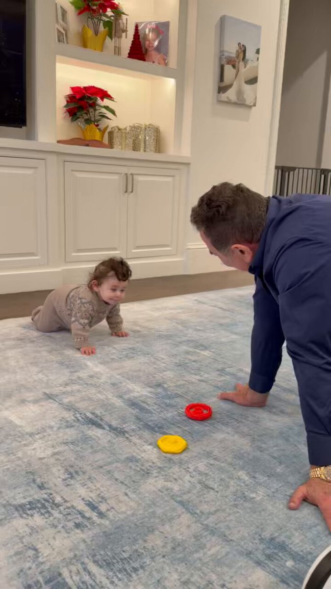 Paul Jr. just learned how to crawl… 🥹💜
