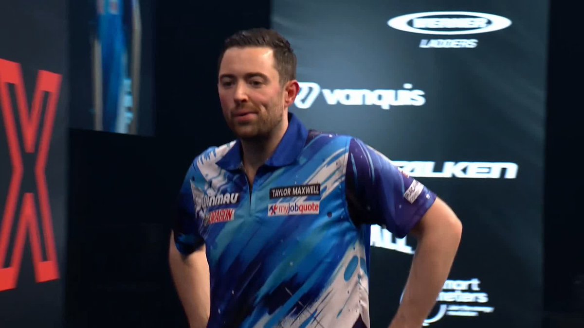 COOL HAND REGAINS CONTROL! Luke Humphries restores his two-set buffer! The reigning World Masters champion wraps up set four in just 26 darts to lead Woodhouse 3-1! ๐บ #WinmauWorldMasters | R2