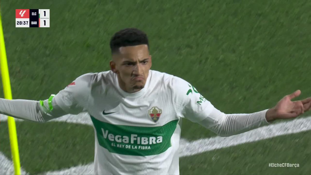 ¿QUÉ FUE MEJOR: EL GOL O EL FESTEJO? Augusto anotó de zurda y dejó una celebración épica en la derrota 1-3 de Elche vs. Barcelona por la fecha 22 de #LaLiga.