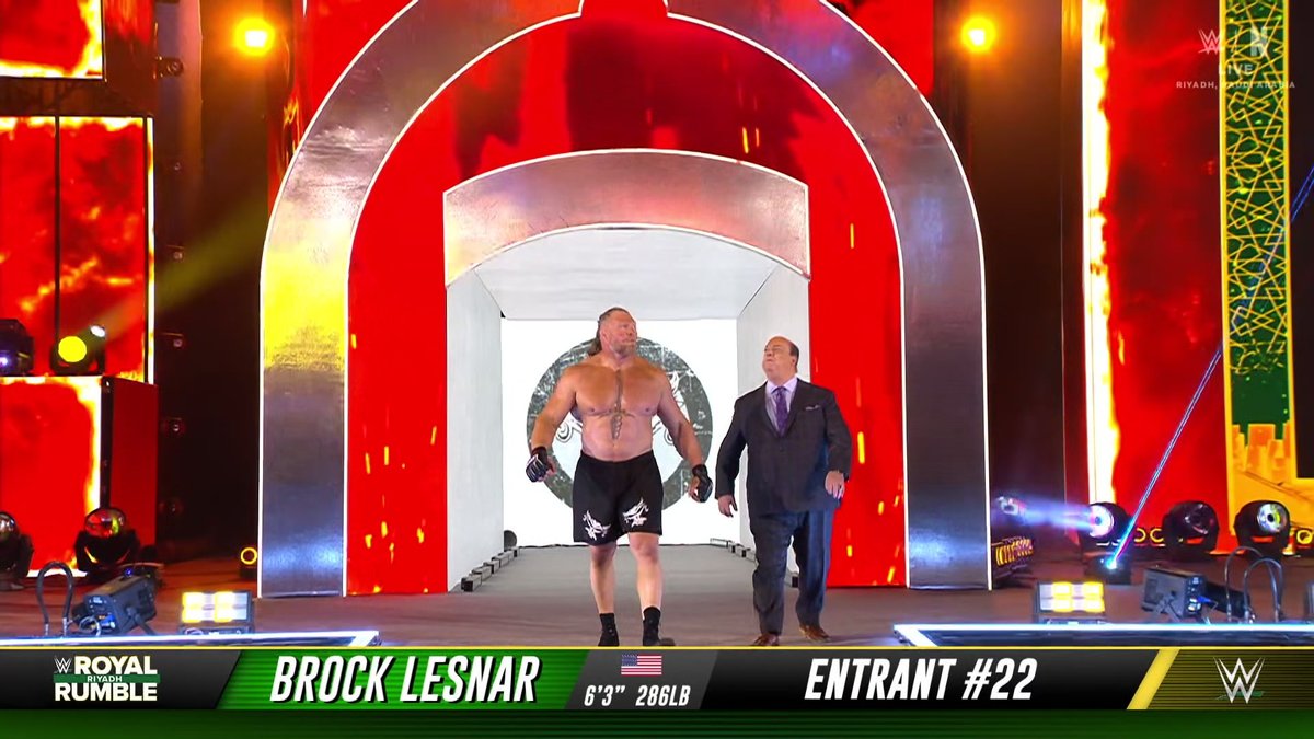 BROCK LESNAR HAS ARRIVED AT THE ROYAL RUMBLE ALONGSIDE PAUL HEYMAN 😱 #RoyalRumble