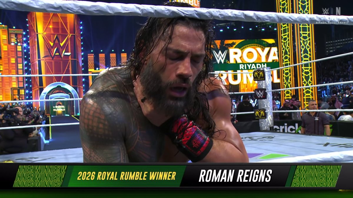 ROMAN REIGNS IS HEADED TO WRESTLEMANIA!!! HE ELIMINATES GUNTHER TO WIN THE ROYAL RUMBLE. #RoyalRumble