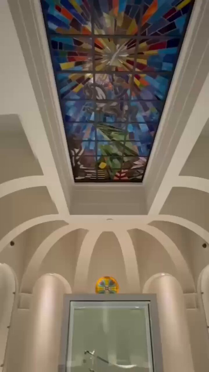 ÚLTIMOS DÍAS DEL SABLE CORVO DE SAN MARTÍN EN EL MUSEO HISTÓRICO NACIONAL El sable corvo del General José de San Martín pasa sus últimos días donde corresponde, antes de que el Granadero Honorífico Javier Milei lo ponga bajo su control, por Decreto, para usarlo en actos políticos.
