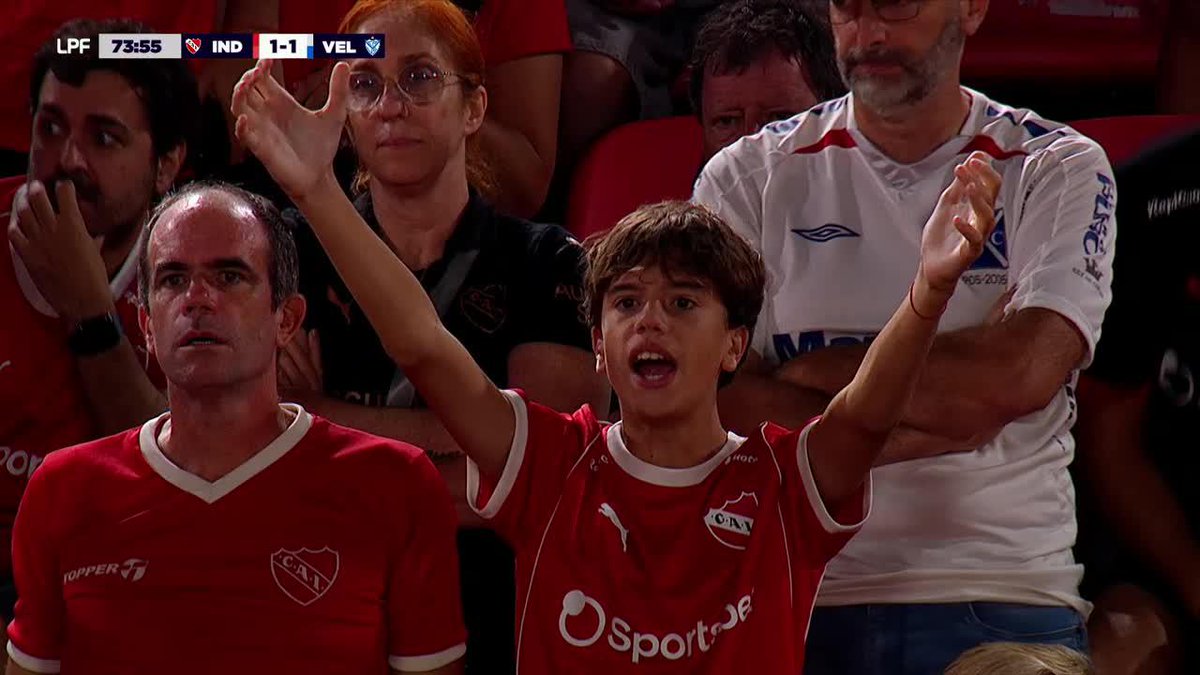 LA POLÉMICA EN AVELLANEDA: todo Independiente pidió penal por mano en el partido ante Vélez en el #TorneoApertura. ¿Qué te pareció?