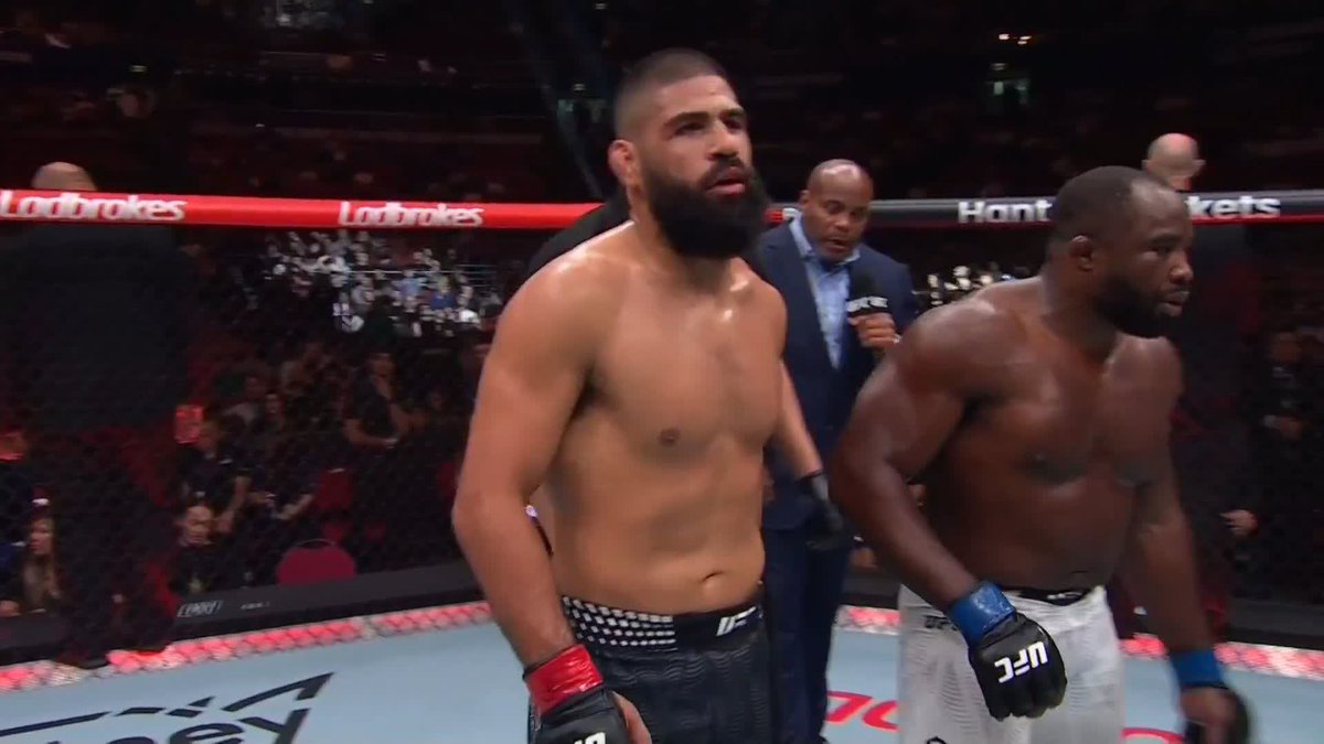 🇺🇸 Torrez Finney perd son invincibilité par décision unanime, après une performance plus que moyenne ! 😬 #UFC325