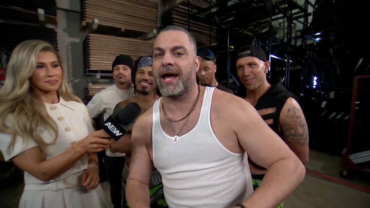 The challenge is out, and The Rascalz want in to help Uncle Eddie! 8-man PARKING LOT FIGHT! Watch #AEWCollision LIVE on TNT & HBO Max