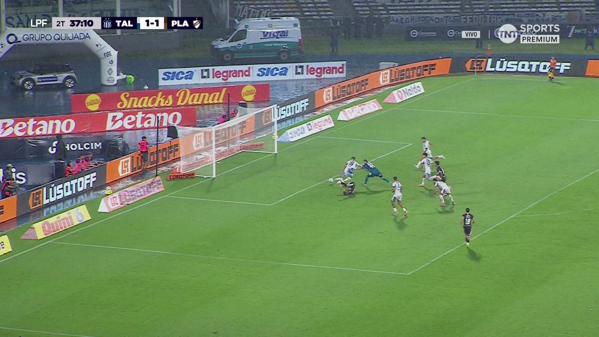 EL GOL EN CONTRA QUE SE HIZO TALLERES. REALMENTE INSÓLITO. 😳🇦🇷