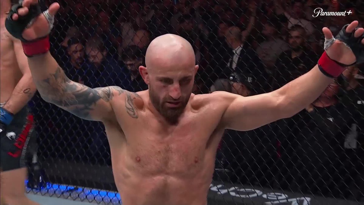 THE CROWD IS GOING CRAZY FOR ALEXANDER VOLKANOVSKI 📺 Paramount+