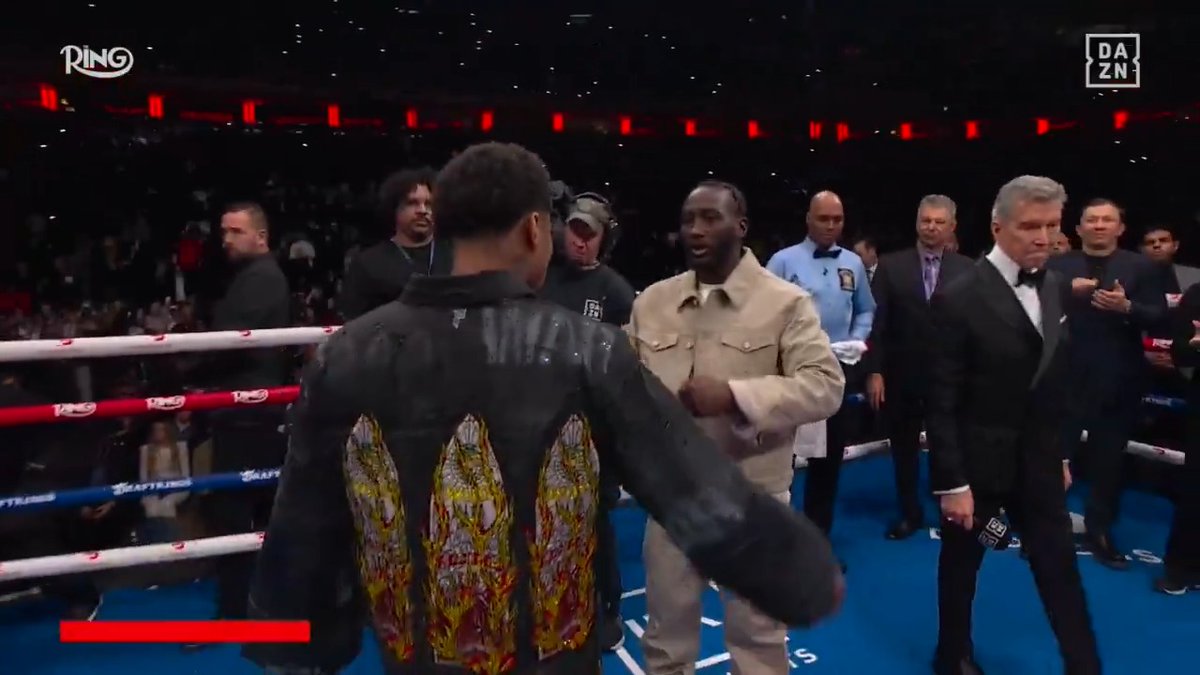 Shakur Stevenson to Terence Crawford before fighting Teofimo Lopez: “I got you.” 👀